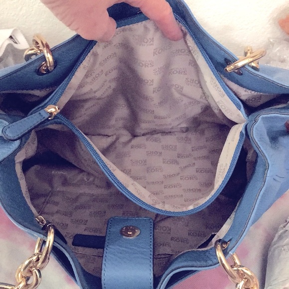 LG Michael Kors Tote Bag - Picture 9 of 12